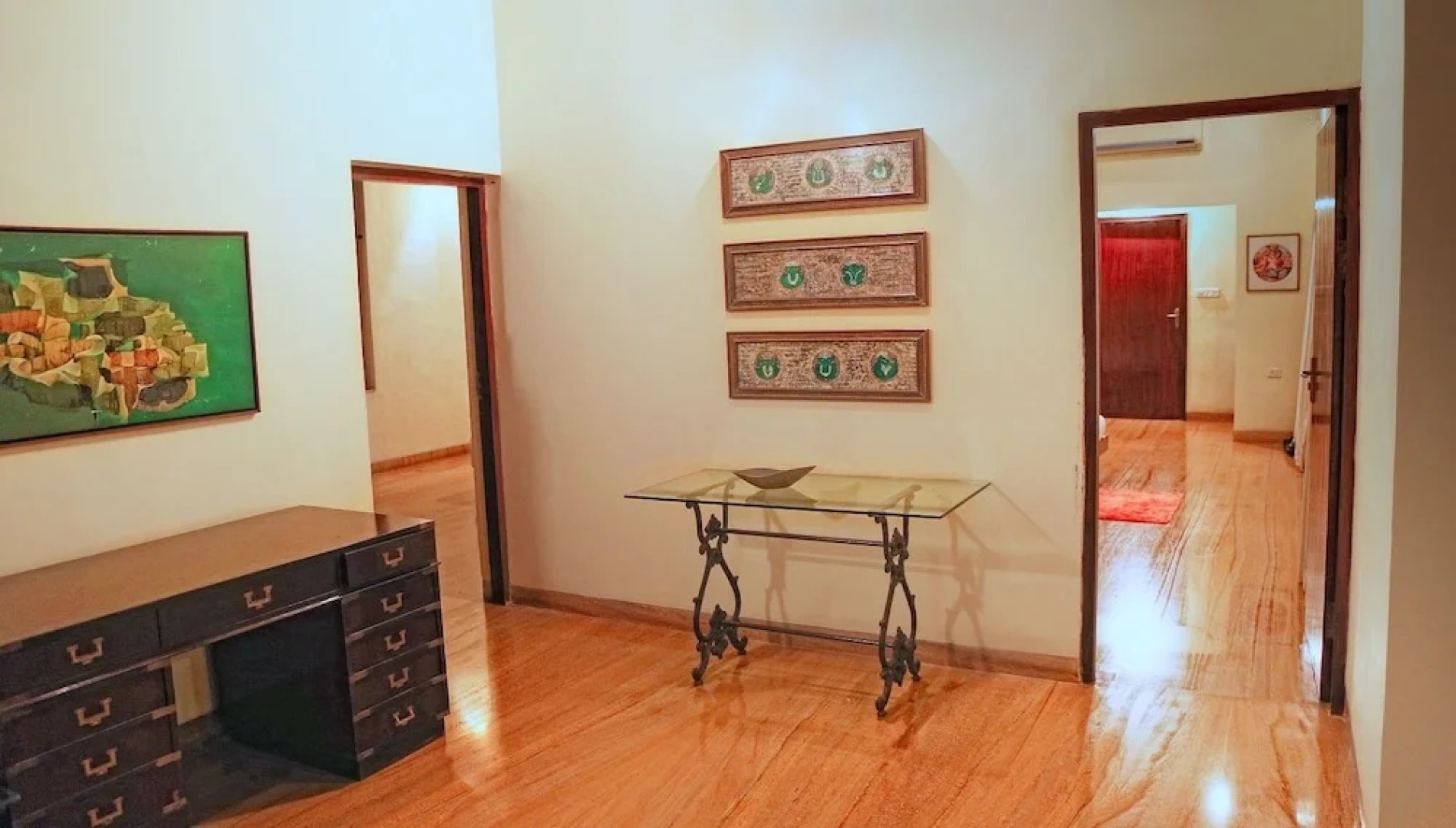 The Acacia Villa - Candy Floss