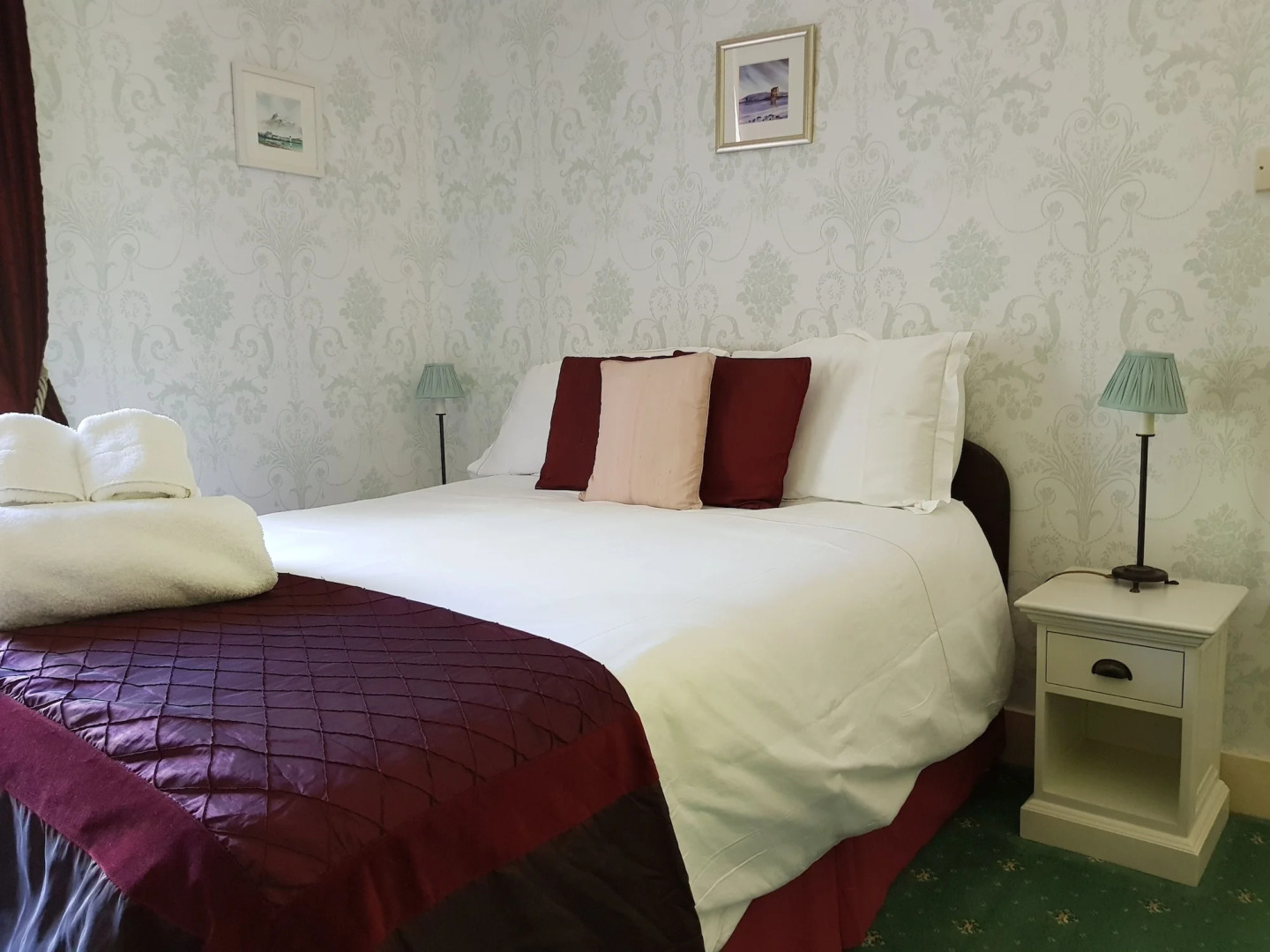 Mansefield Guest House