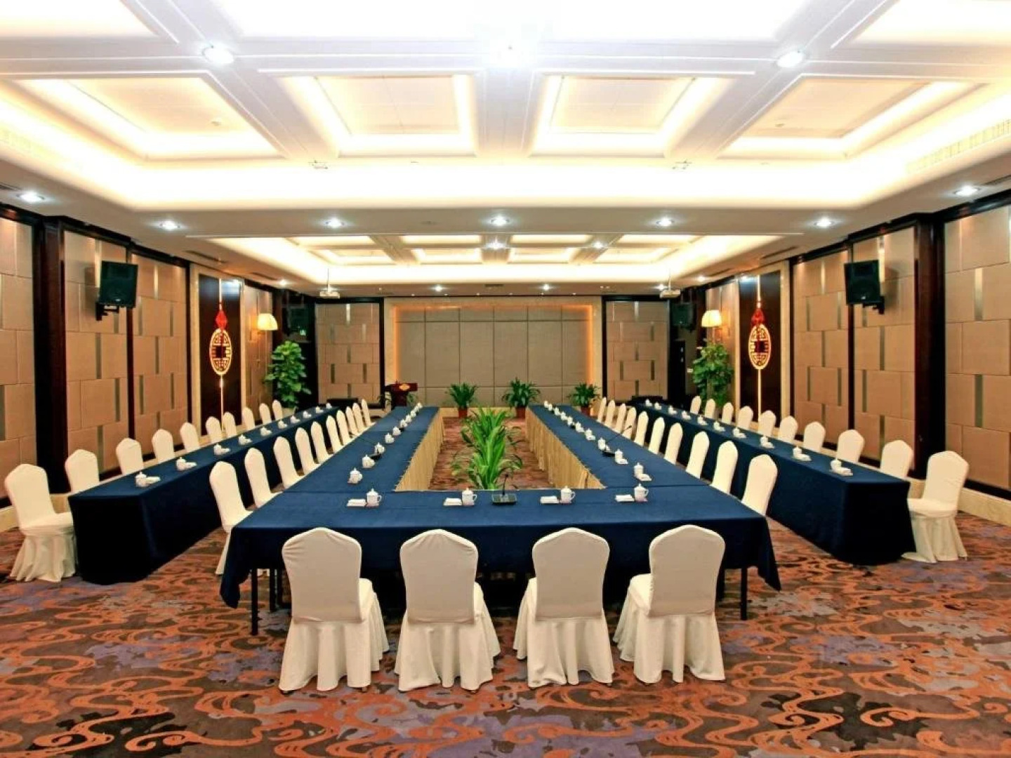 Haiyan International Hotel
