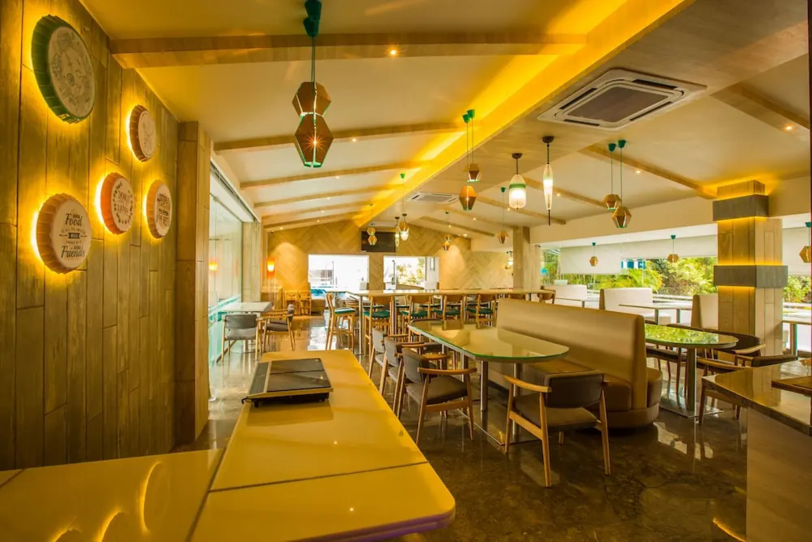 Royal Land Luxury AC Tent