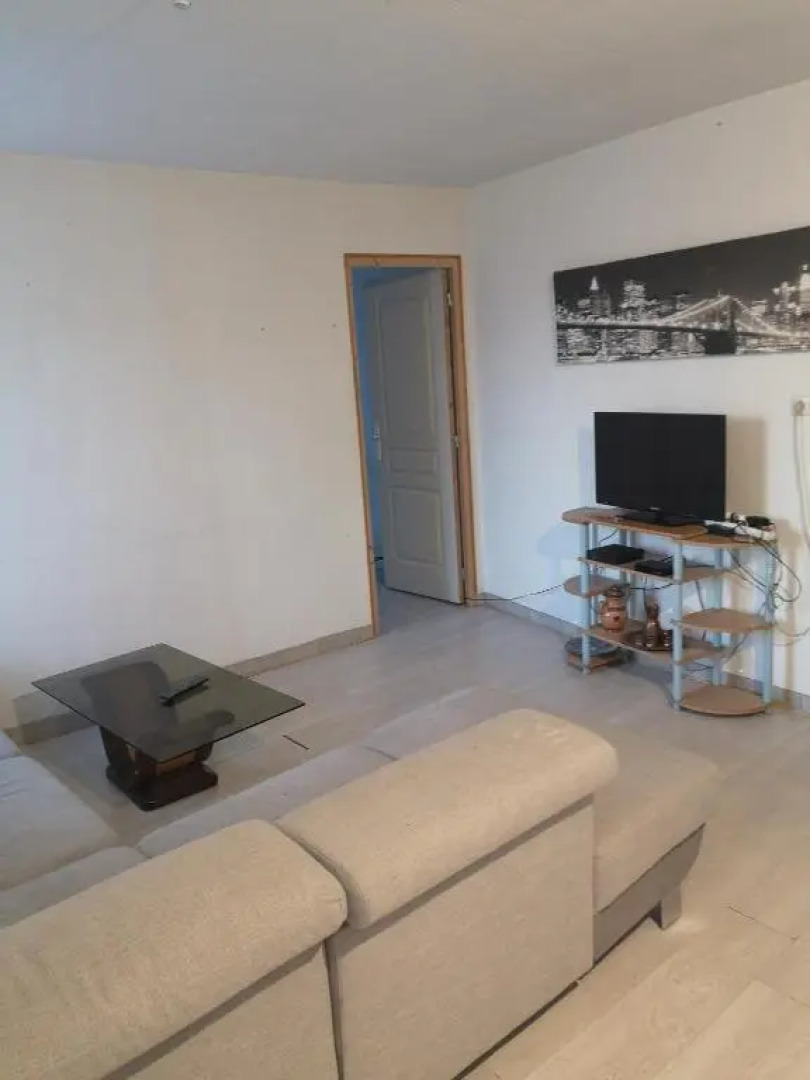 F1 1er étage 3 personnes