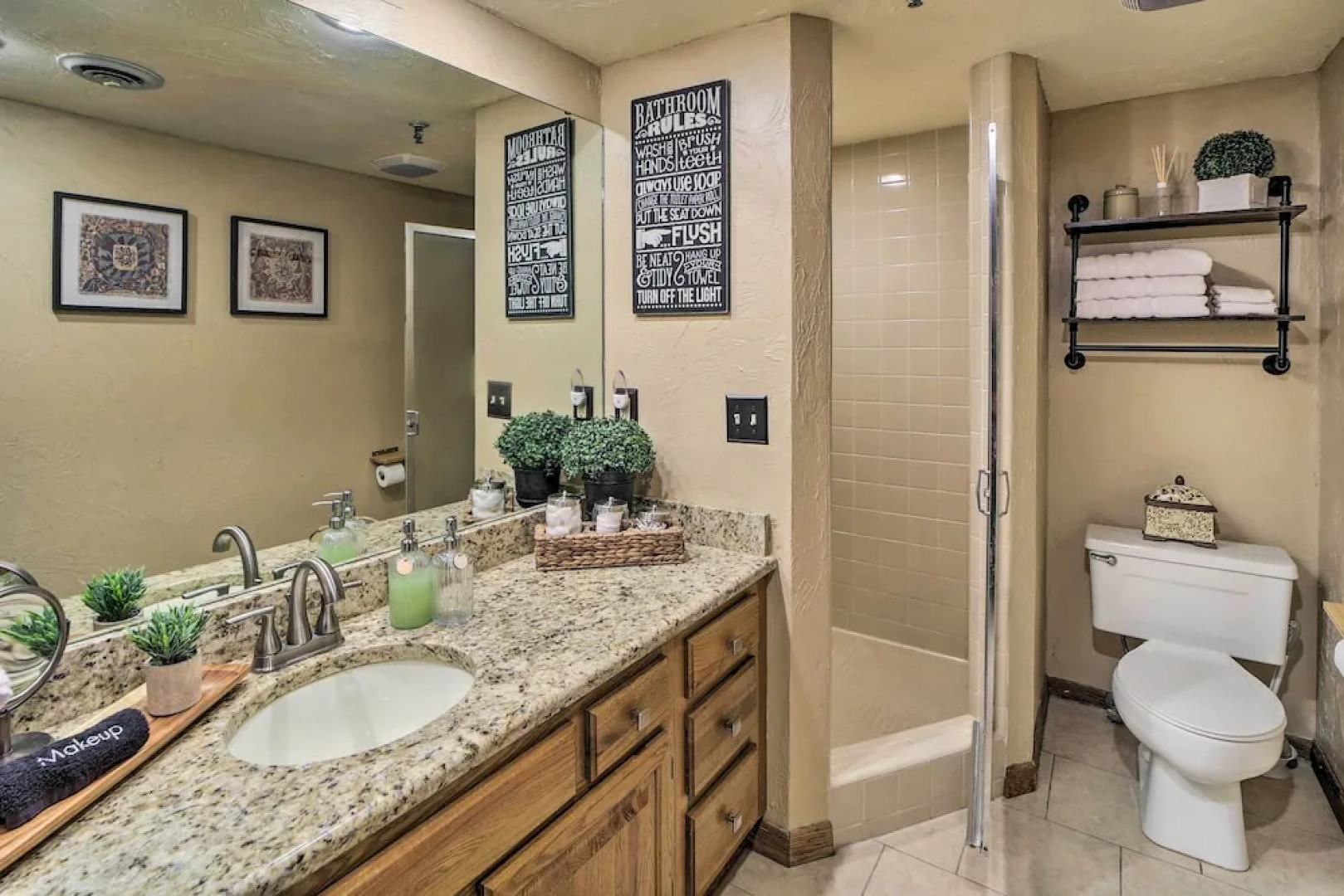 Balcony w/ Hot Tub: Monkey Island Vacation Rental!