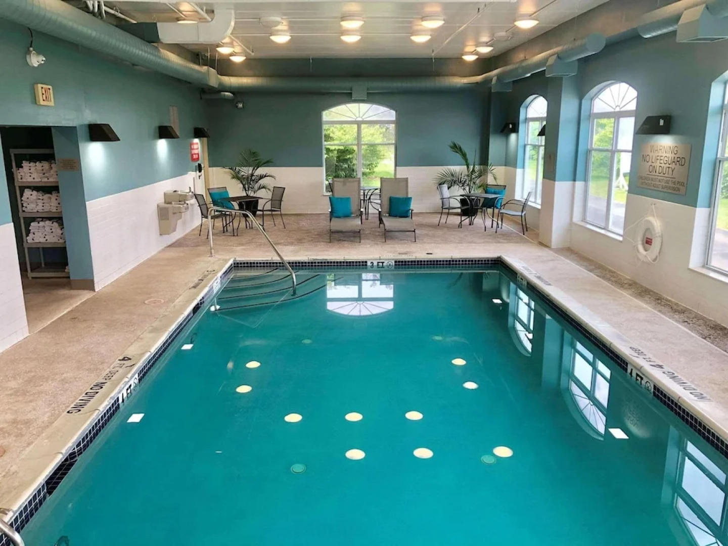 Country Inn & Suites By Carlson, Harrisburg West
