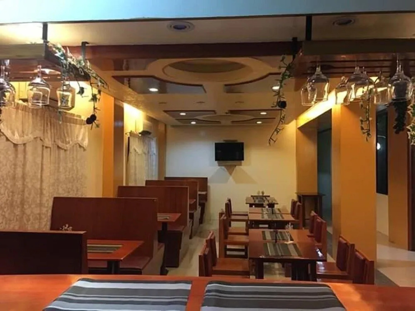 Amari Hotel and Restaurant