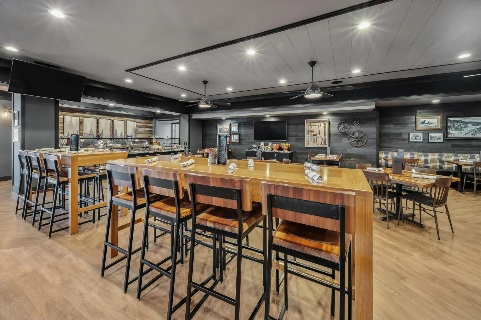 Best Western Plus Hilltop Inn