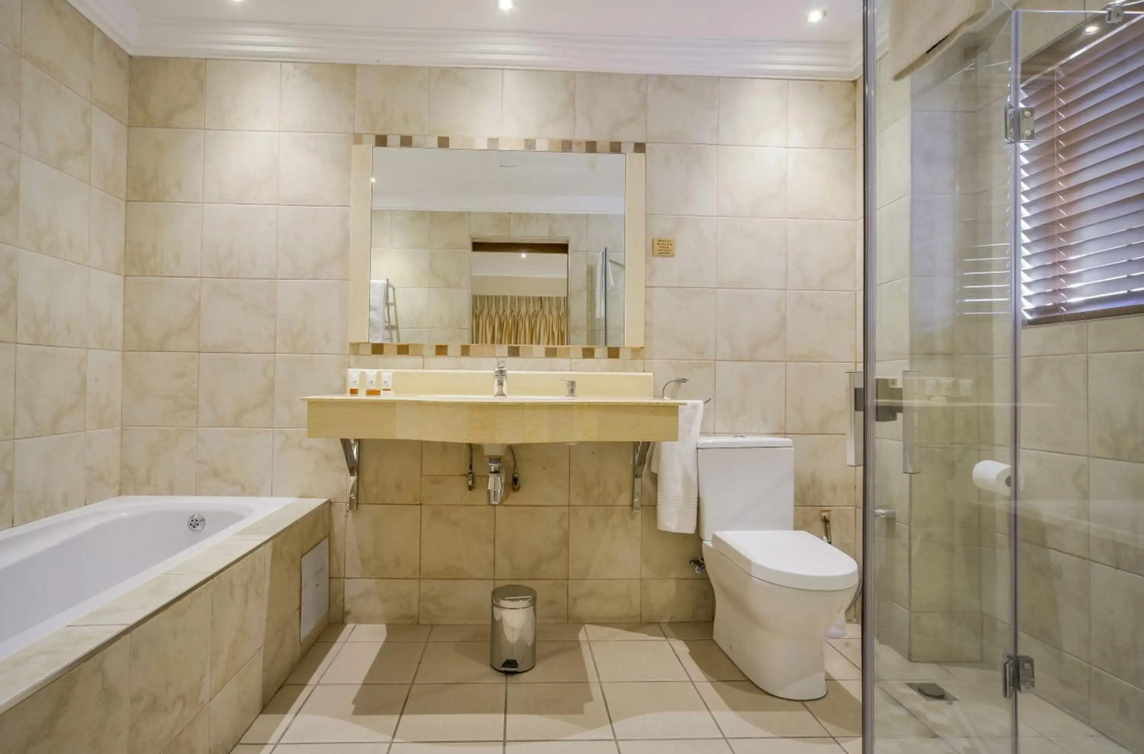 The Cycad Lodge & Chalets