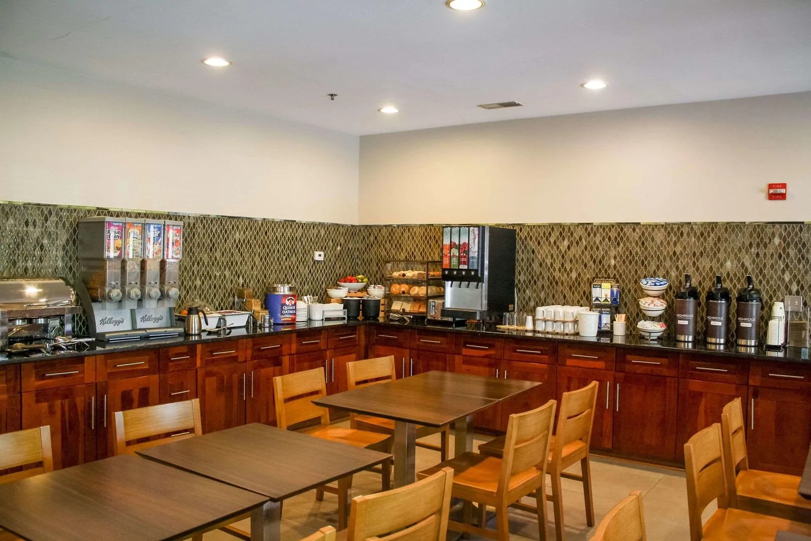 Country Inn & Suites by Radisson, Washington Dulles International Airport, VA