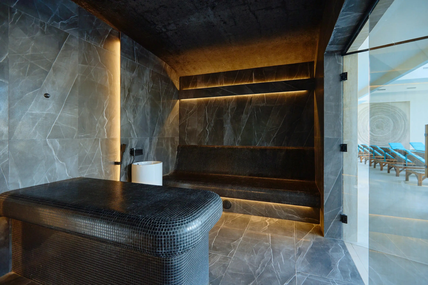 Отель Aquamarine Family Club