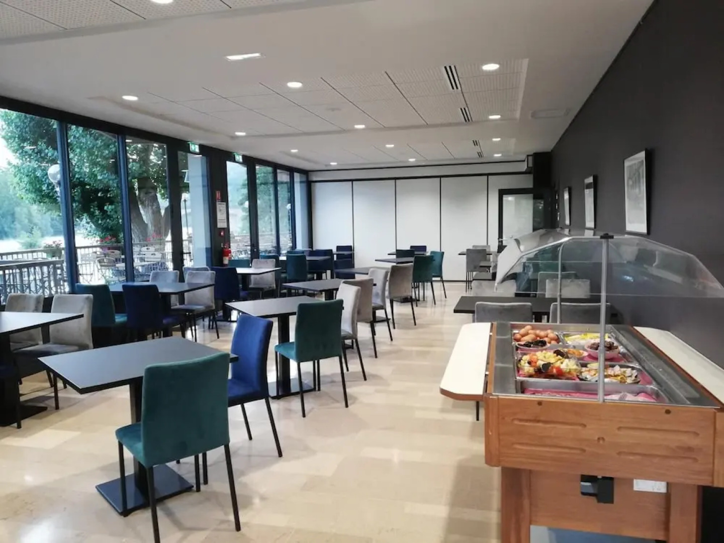 La Chartreuse Logis Hotel Restaurant