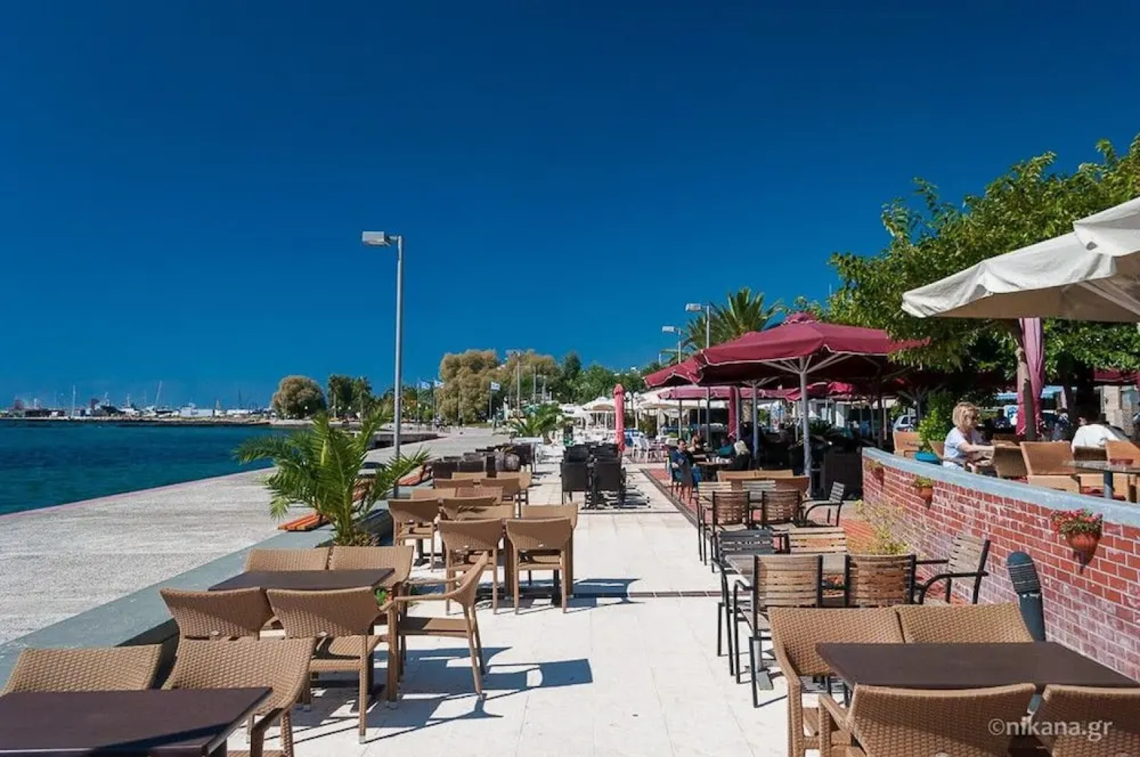 1 Bed Apartment - Sleeps 4 - Parking, Wifi