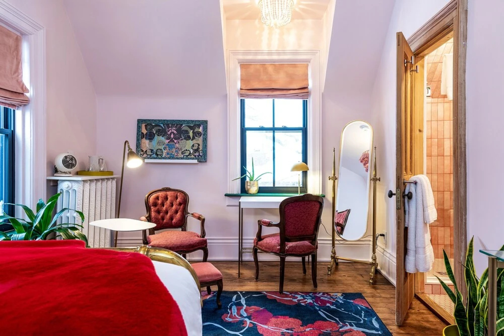 11 Rooms Boutique Hotel