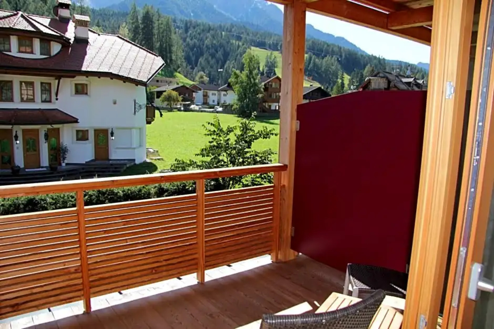 Garni - Hotel Am Burghuegel