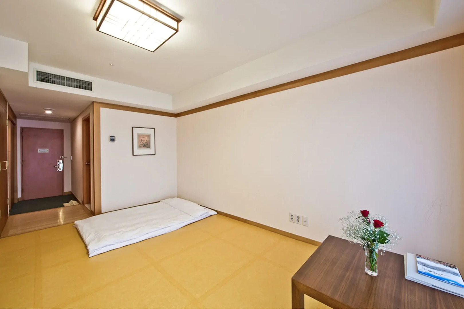 Hotel Hyundai by Lahan Mokpo