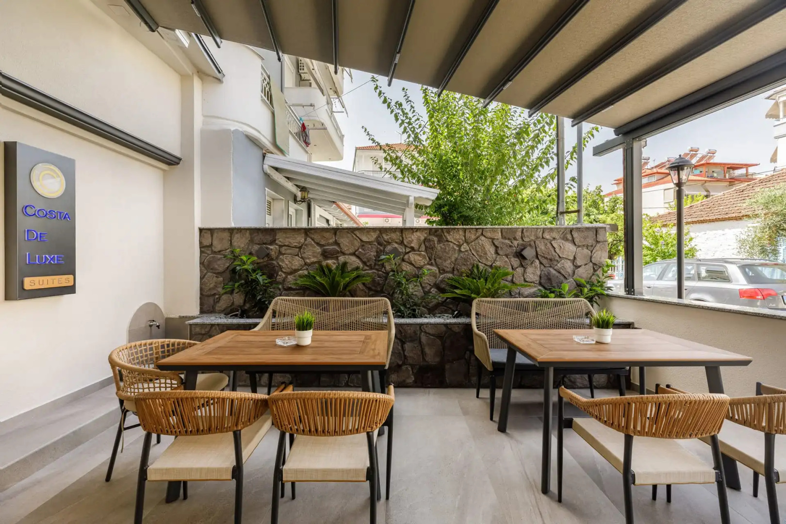 Costa De Luxe Suites