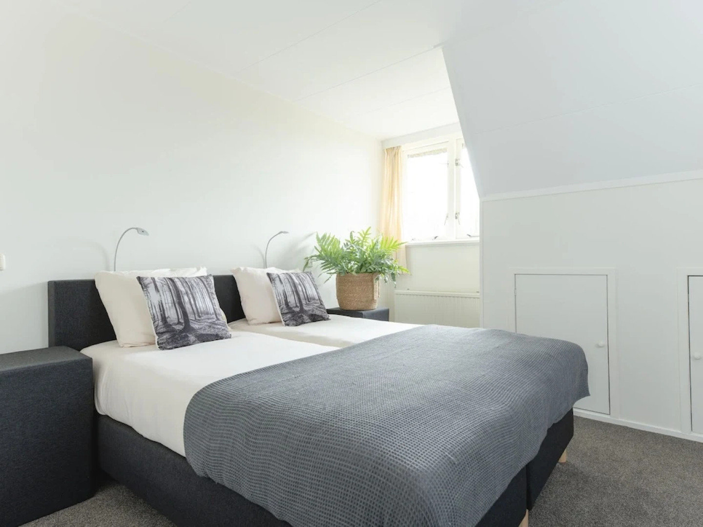 Cozy Farmhouse with Decorative Fireplace near Nature