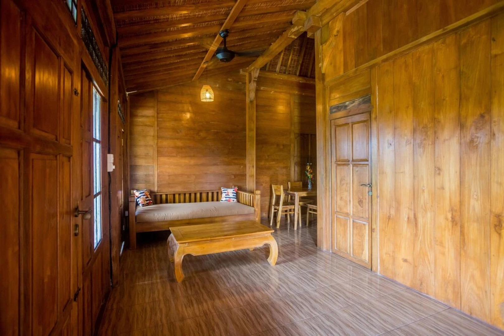 Victory Munggu by ecommerceloka