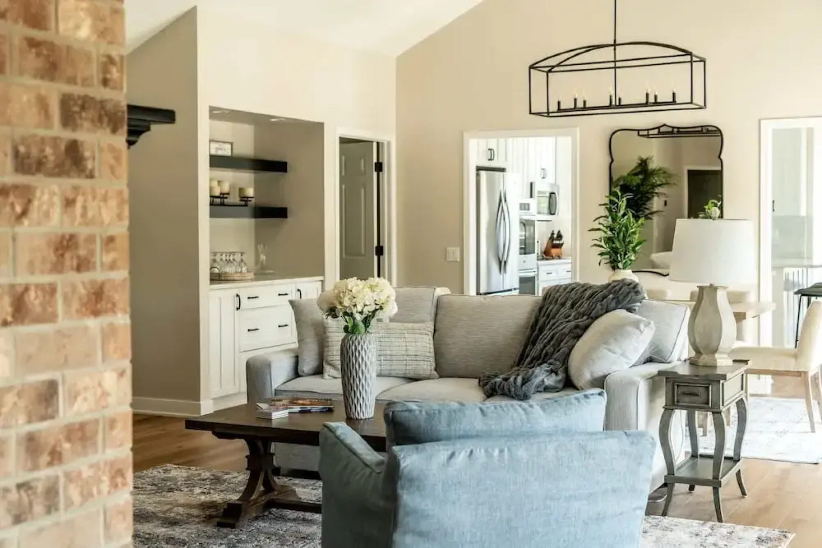 Tranquil Family Retreat - for 10!