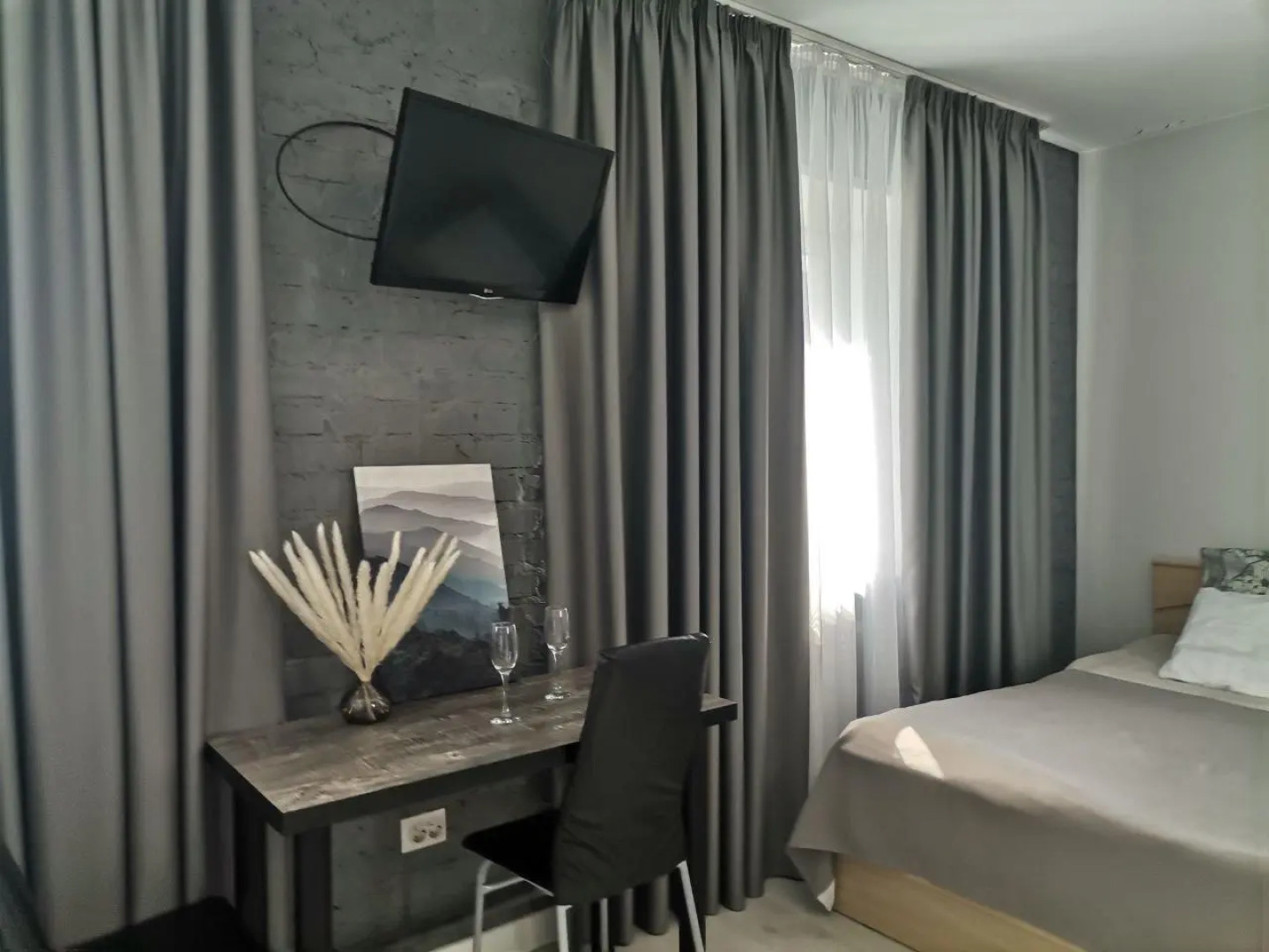 Апартаменты на улице Мельникайте 83