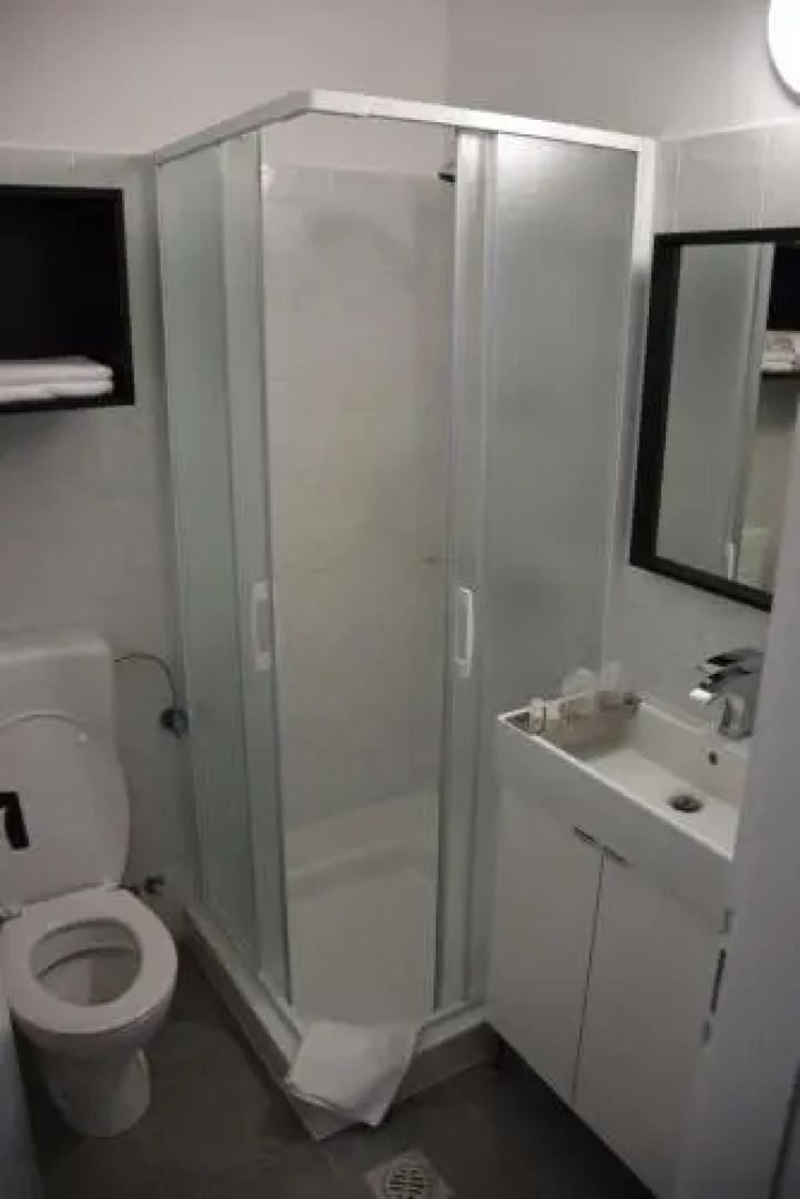 Restaurant Bric Dekani