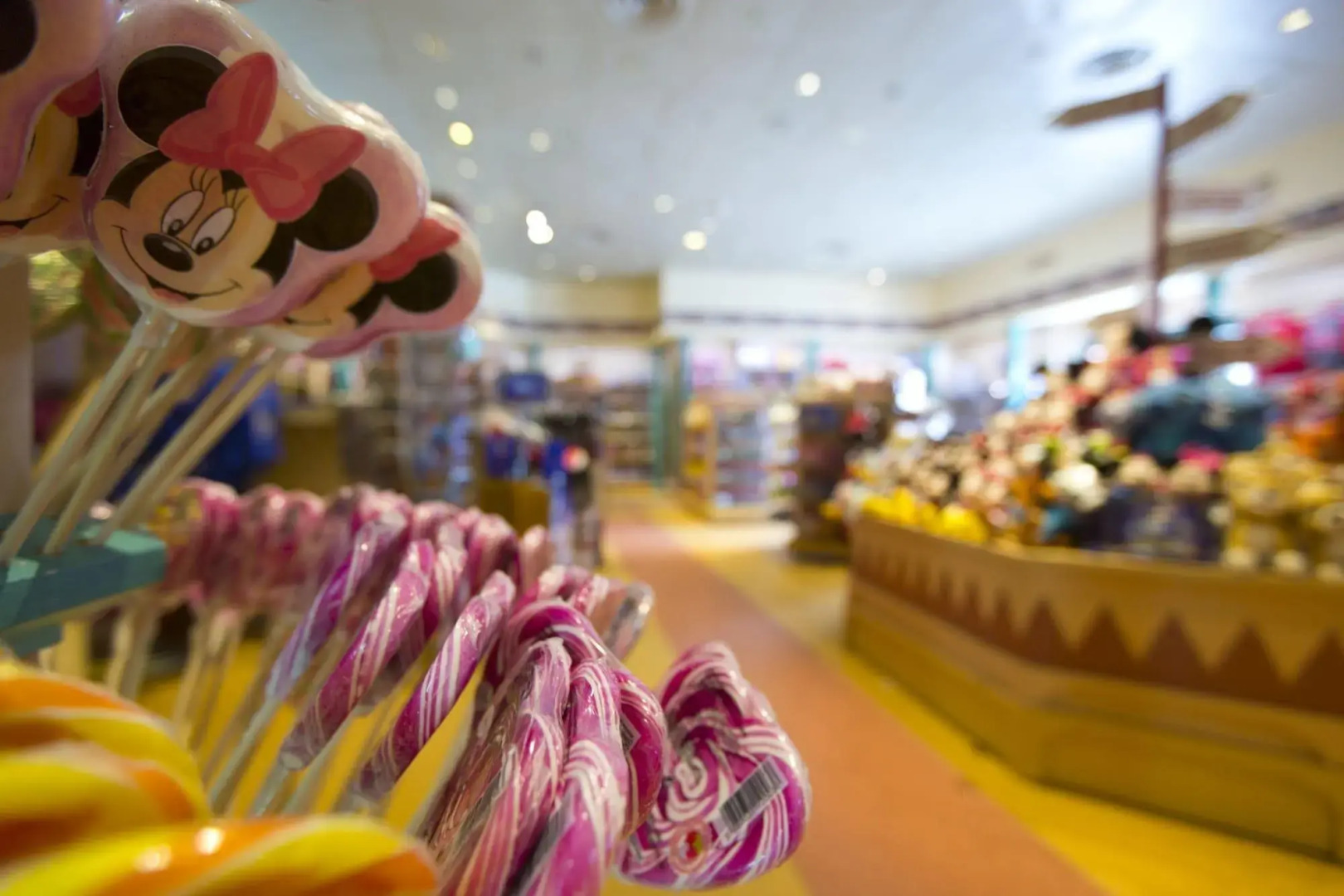 Отель Disney Hotel Santa Fe