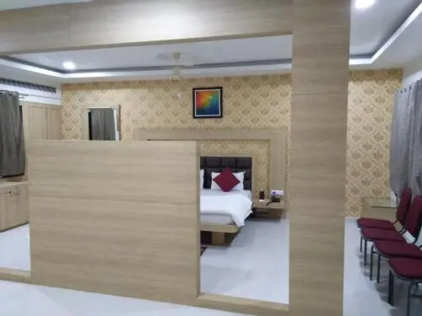 Hotel Royal Palace - Sagar