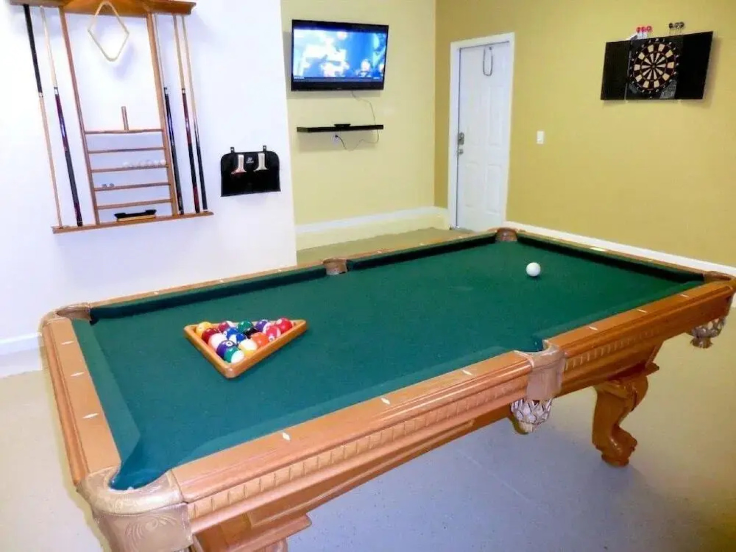 Villa W208 Gathering