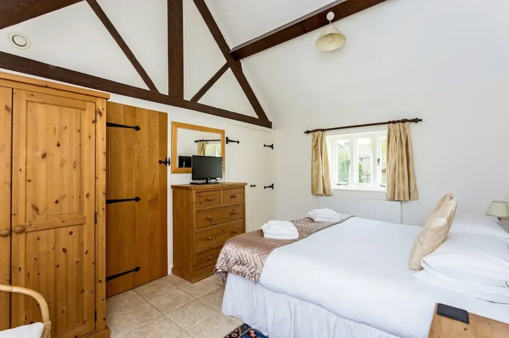 Vintage Barn Conversion near Faringdon