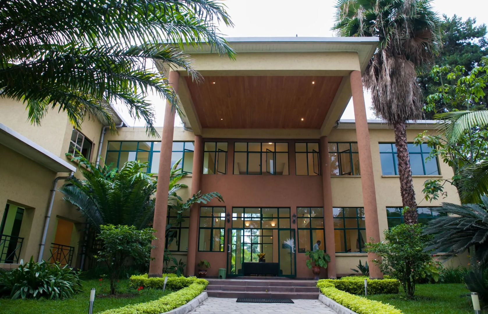 Gorillas Lake Kivu Hotel