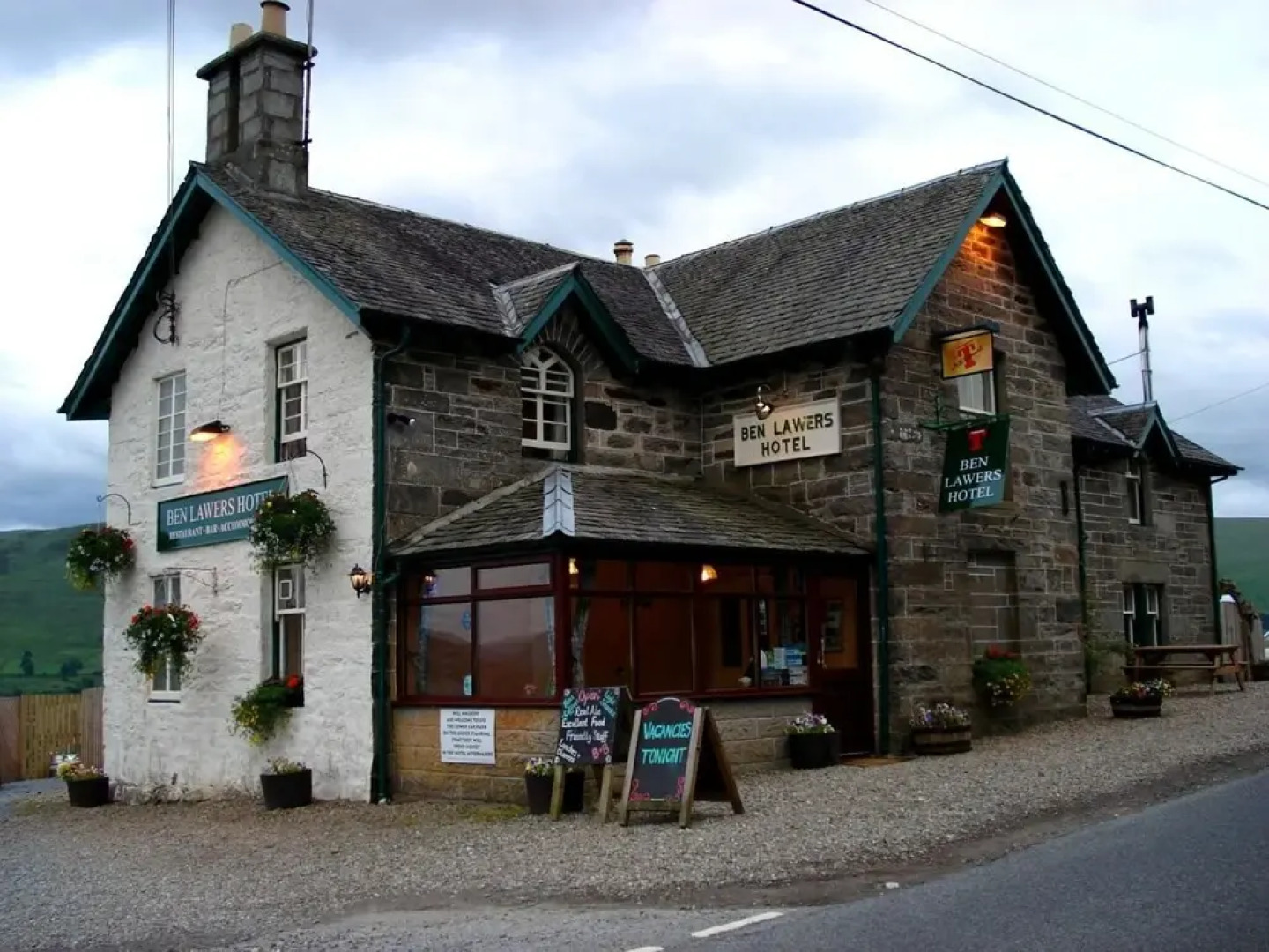 Ben Lawers Hotel