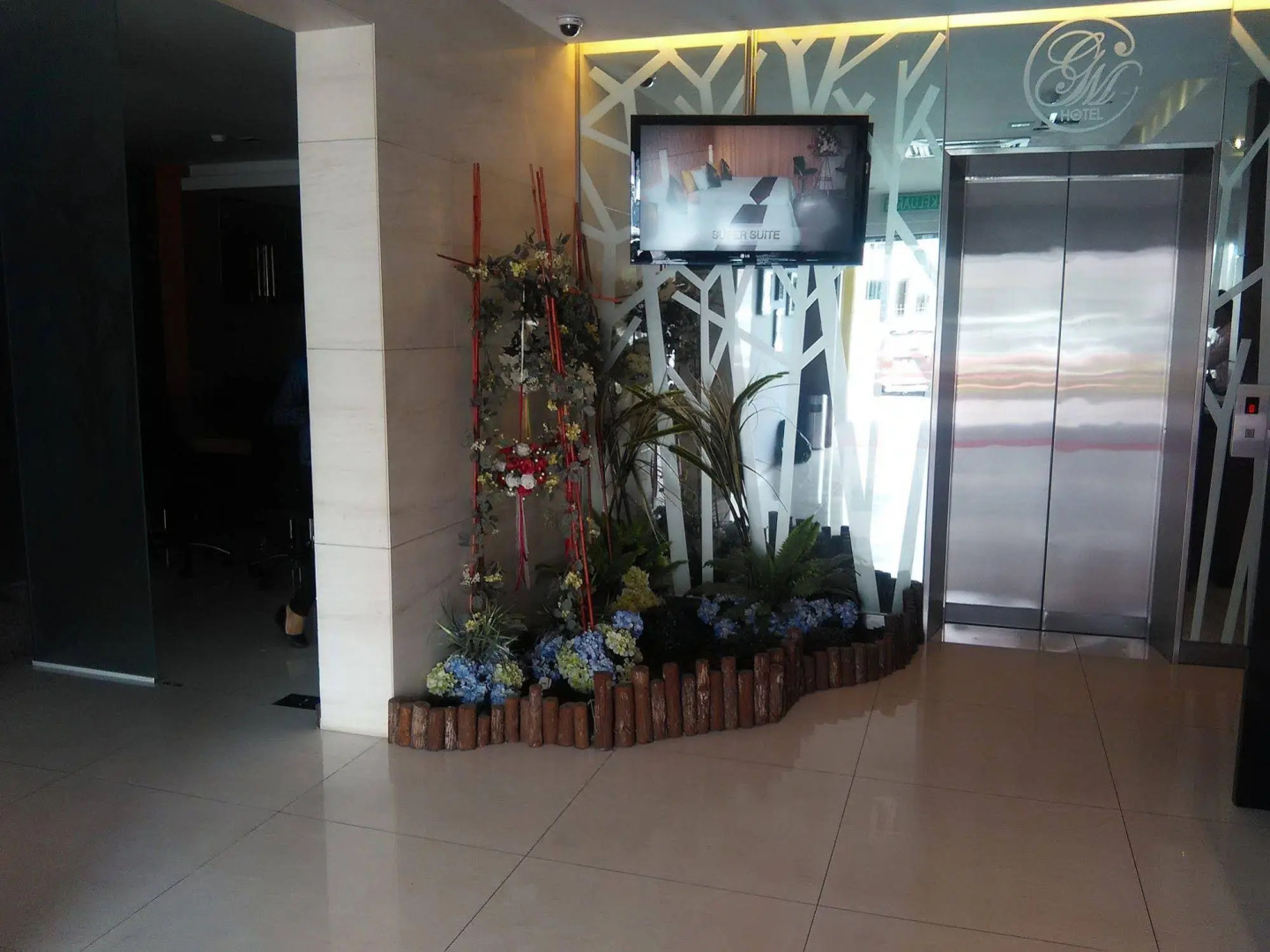 Grand Medallion Hotel