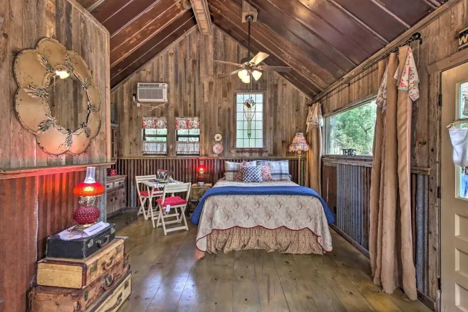 Snuggle Inn Wimberley Cabin w/ Fire Pit + Deck