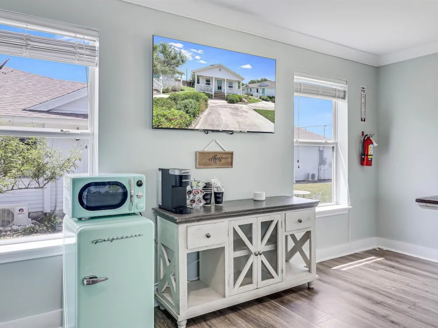 Coast Oaks Cottage 5 1 Bedroom Cottage by RedAwning