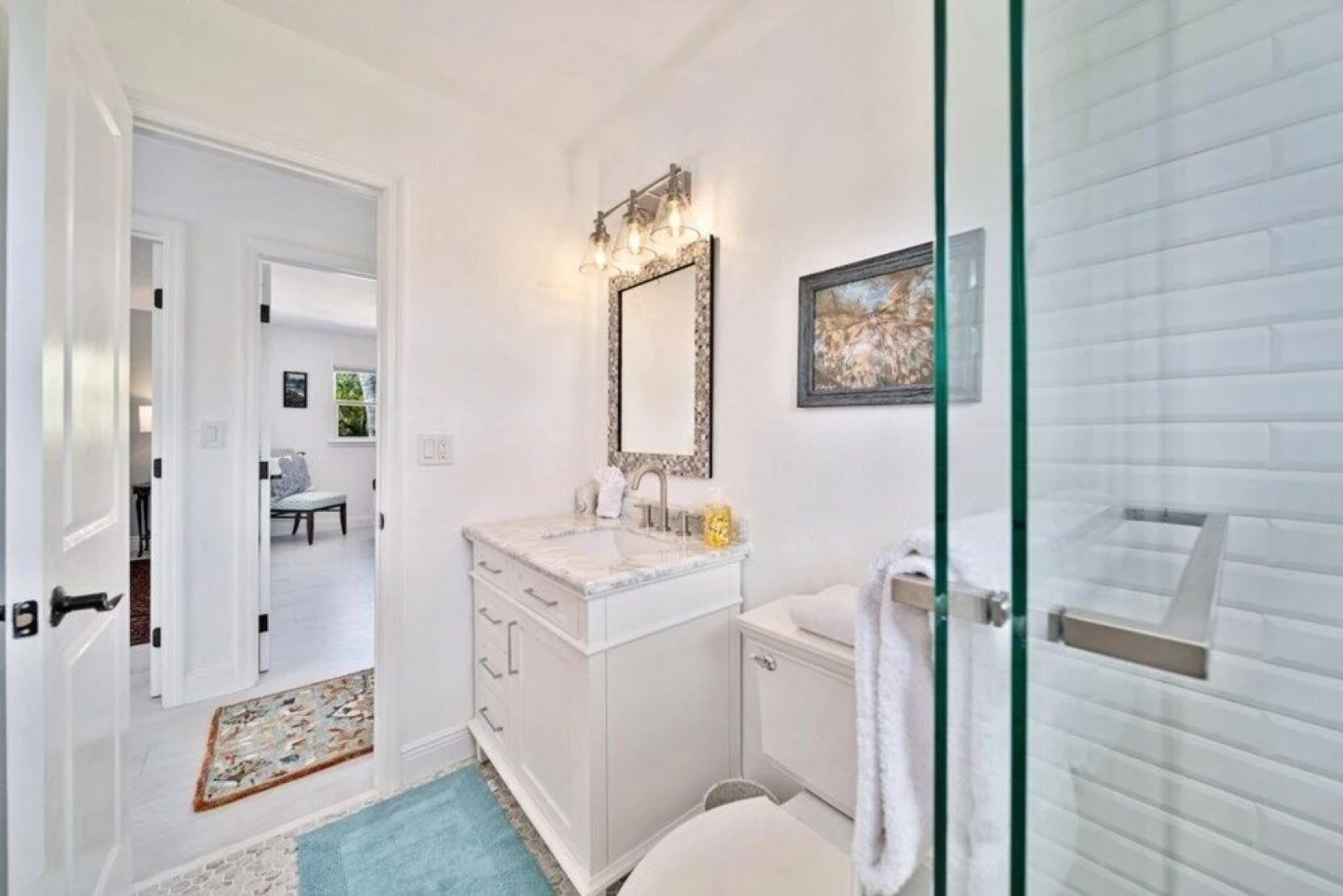 Mau Maus Cottage 3 Bedroom Home by RedAwning