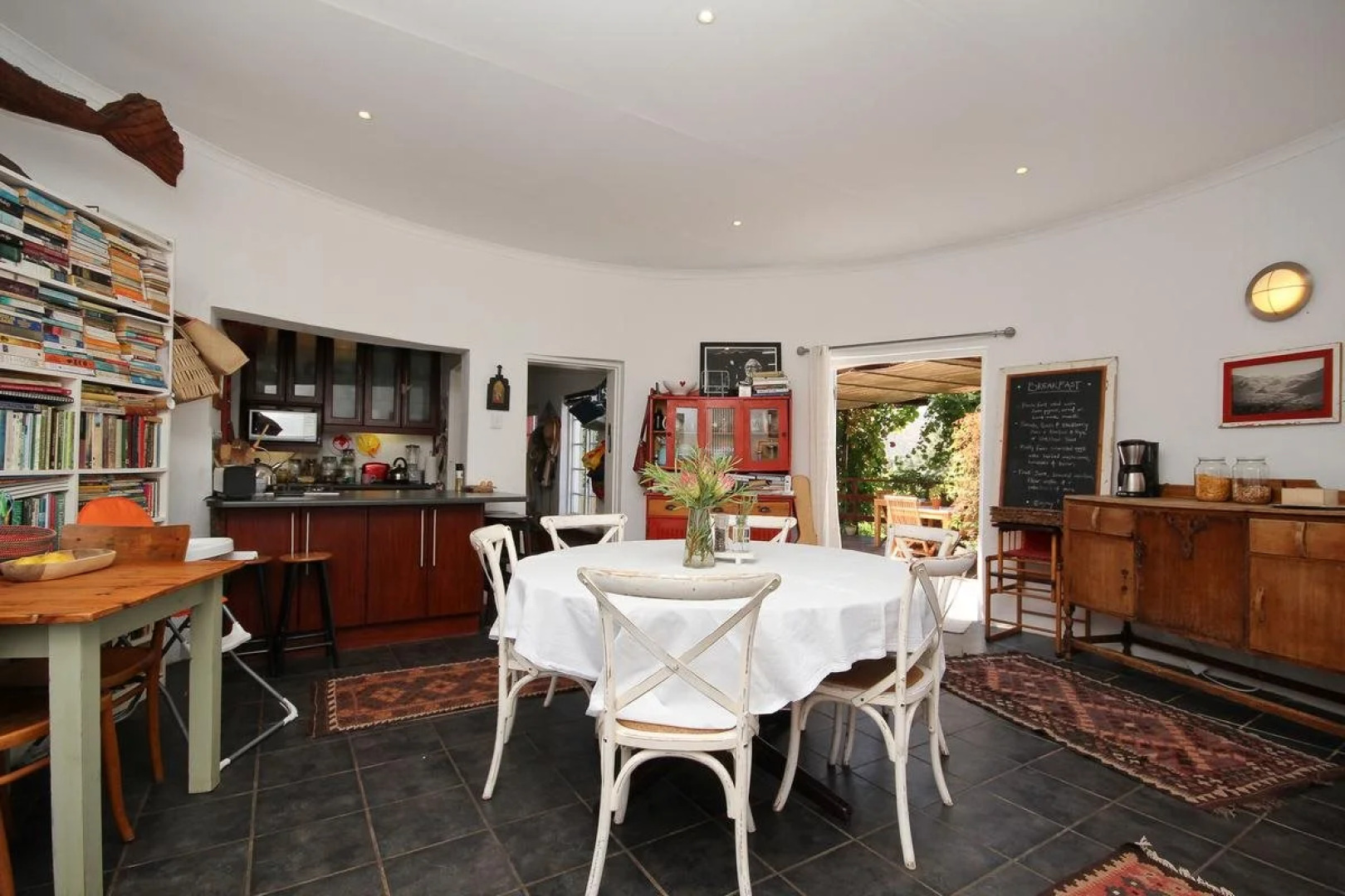 Kogman and Keisie Guest Farm