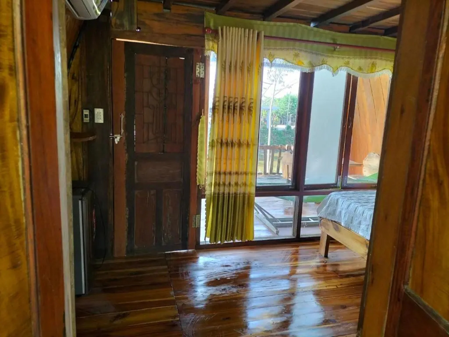 Rice straw Green lodge- resort