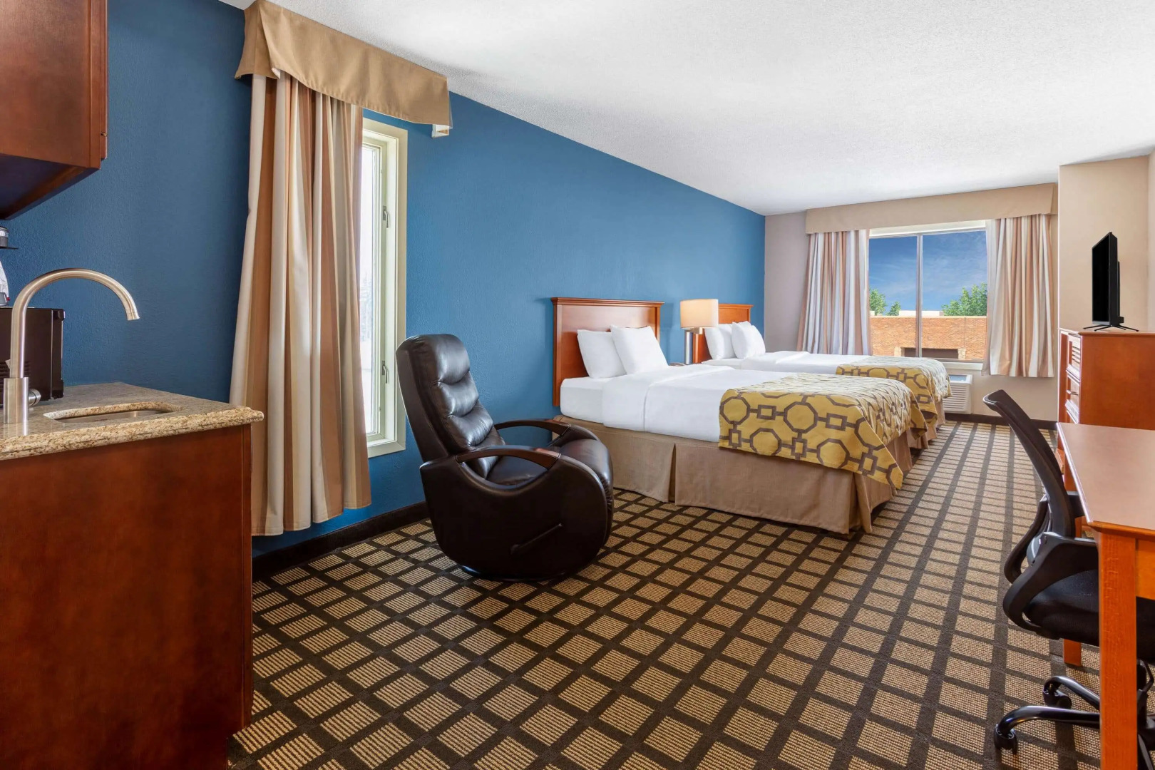 Baymont by Wyndham Rochester Mayo Clinic Area