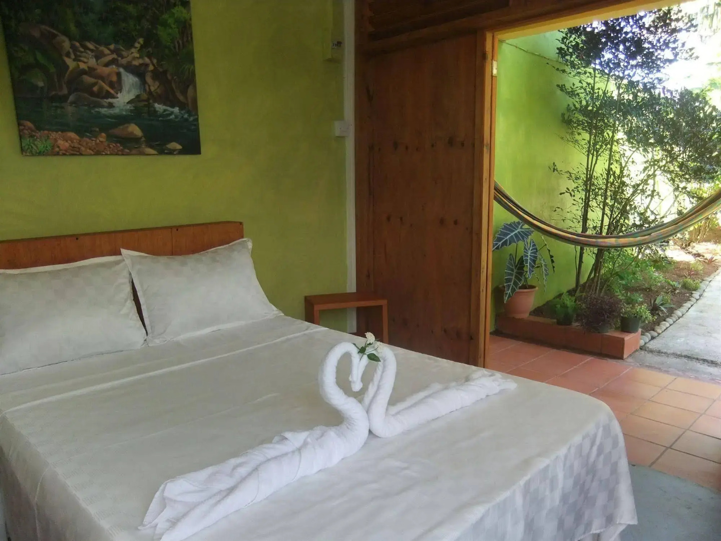 Serenity Lodges Dominica