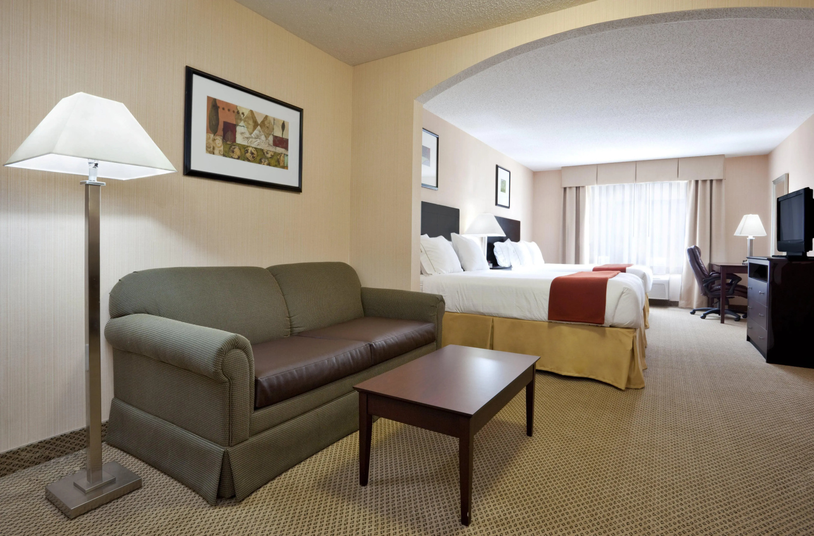 Holiday Inn Express Hotels and Suites Dayton North Tipp City by IHG