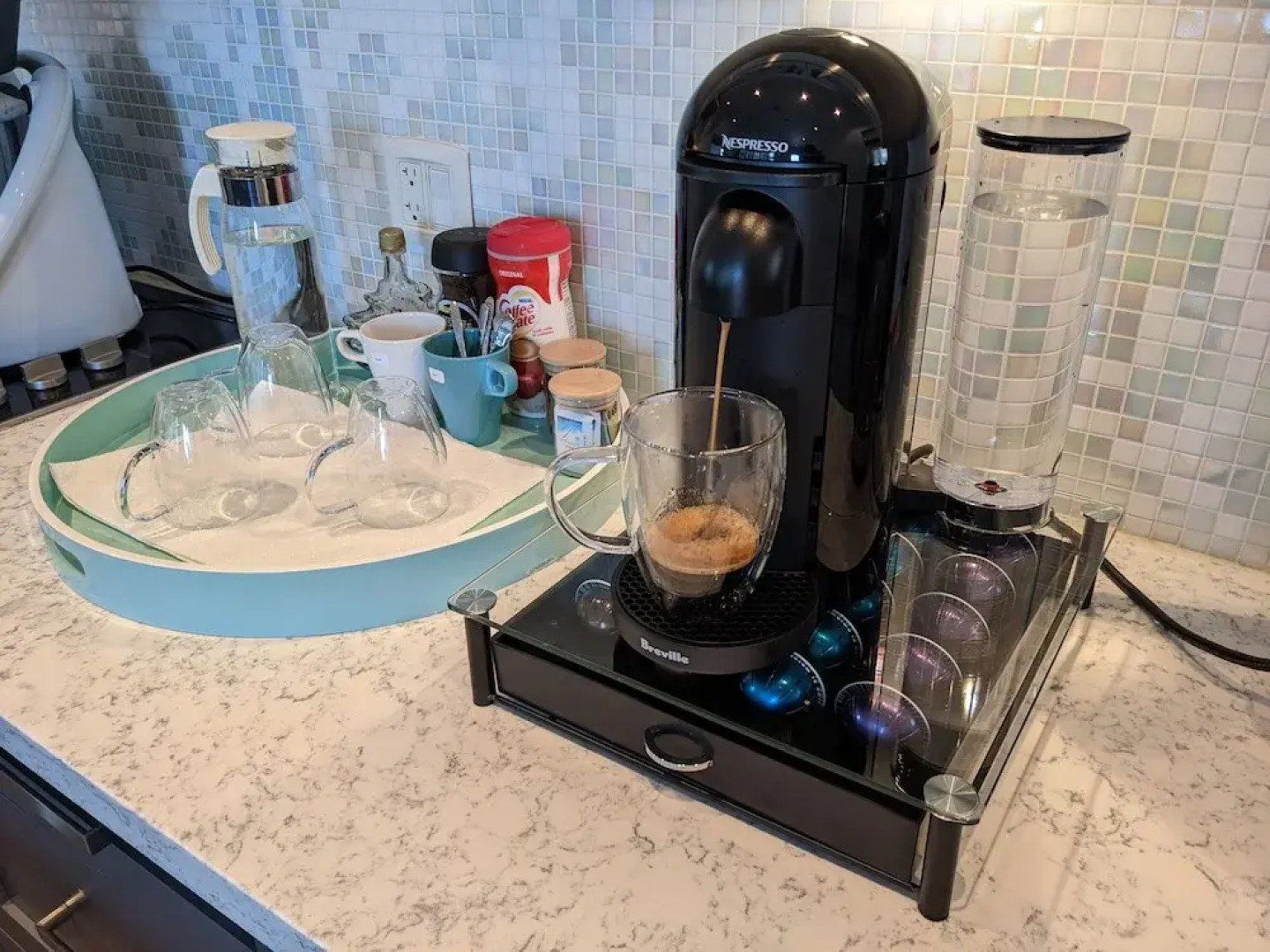 Vancouver West Cozy Retreat by Host Launch