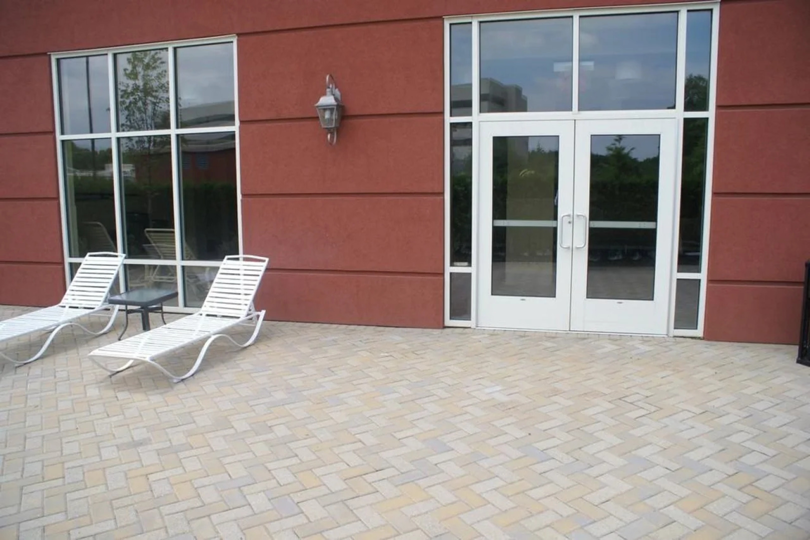 Hampton Inn & Suites Staten Island