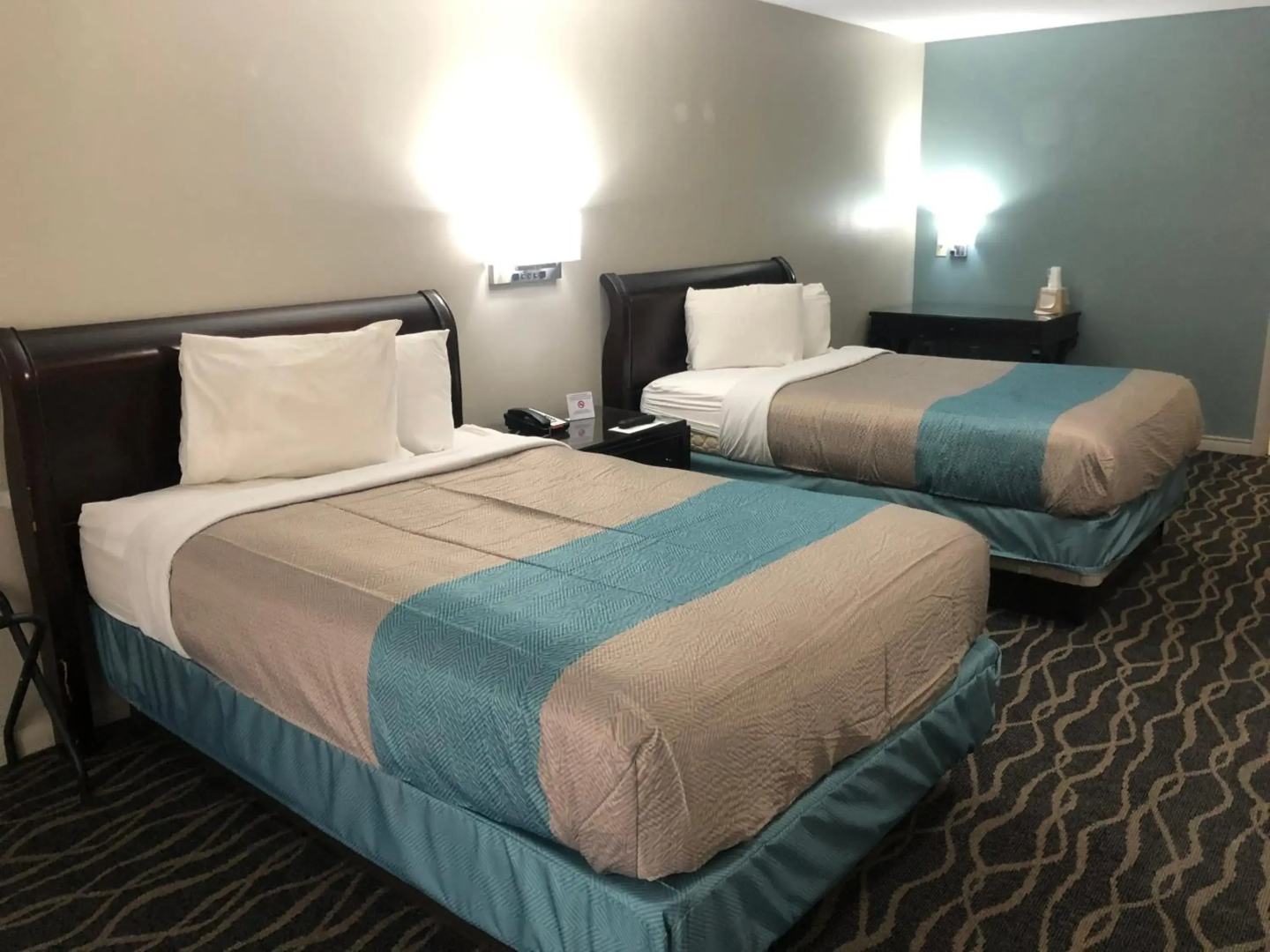 Motel 6 Shartlesville, PA