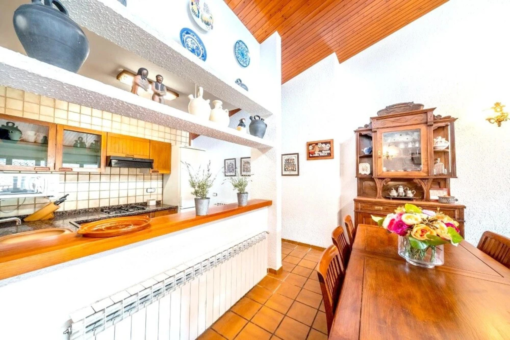 House With 5 Bedrooms in Argençola, With Wonderful Mountain View, Priv