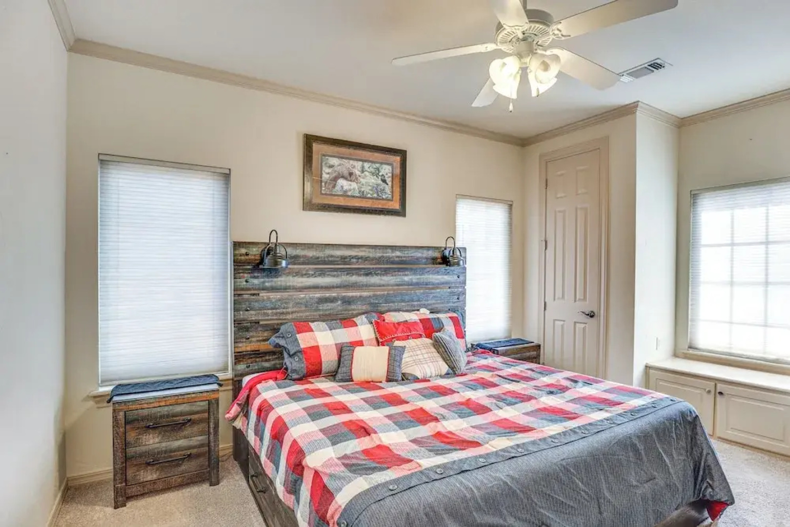 Private Hot Tub & Patio: Golf Retreat in Canyon!