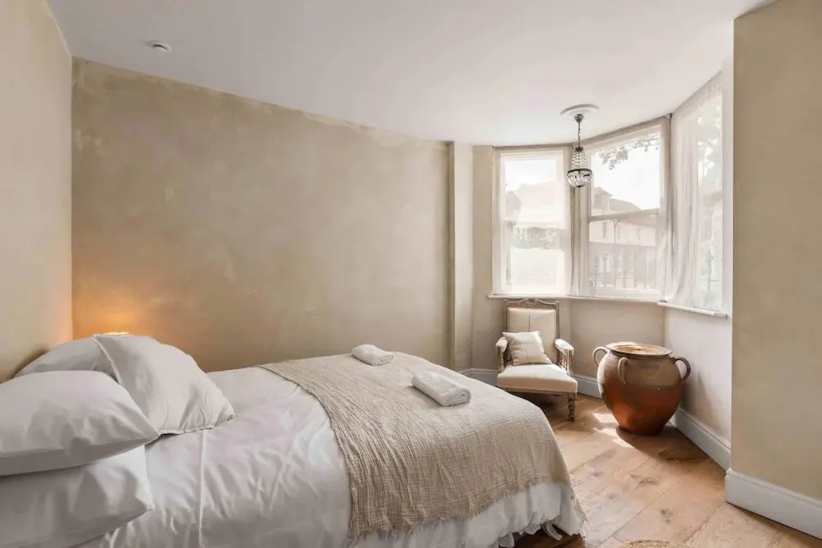 Chantry House With Free Parking By My Getaways