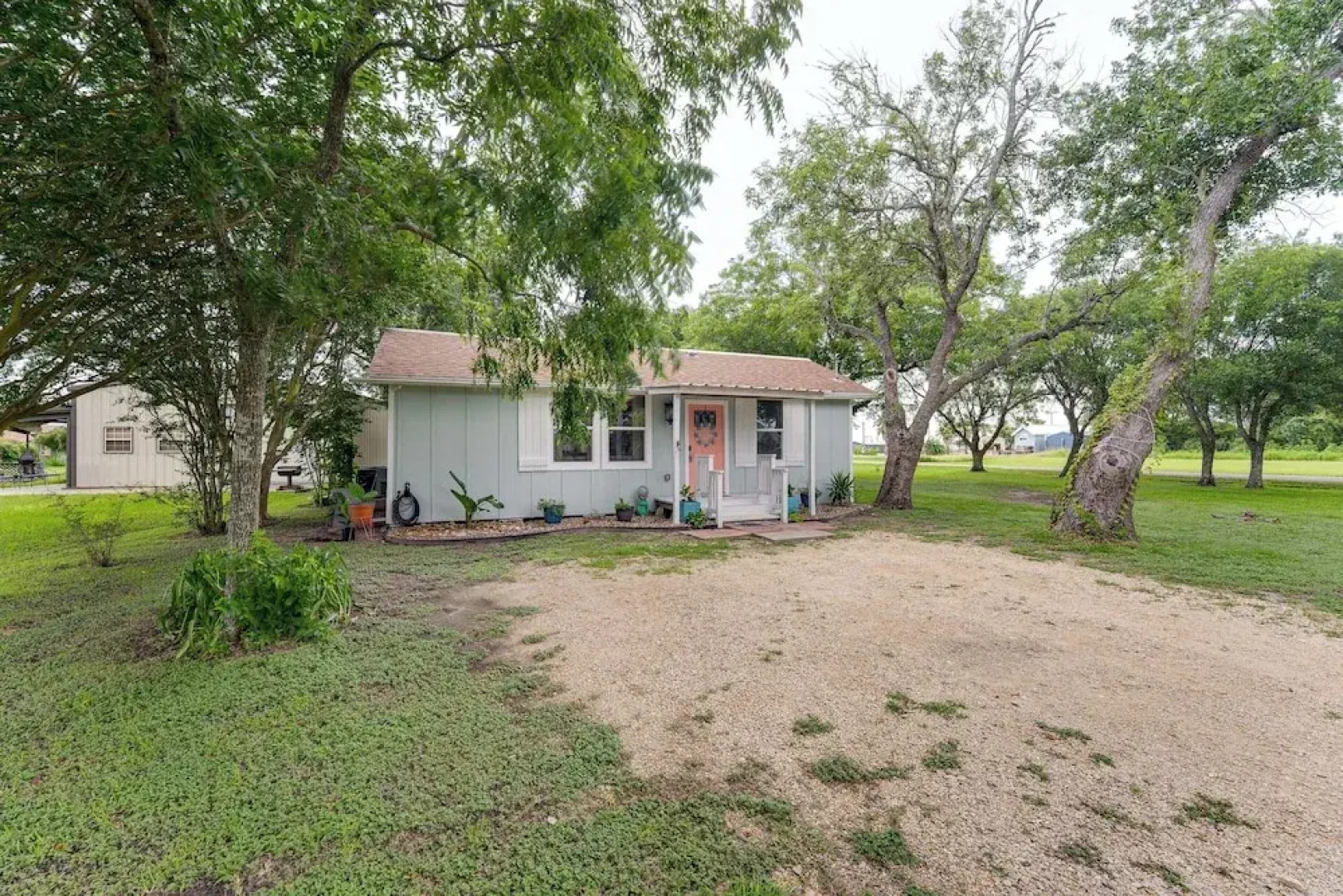 Walk to Boat Ramp: Newly Remodeled Seadrift Home!