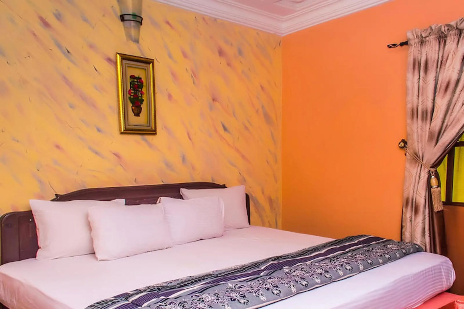 Keves Inn and Suites