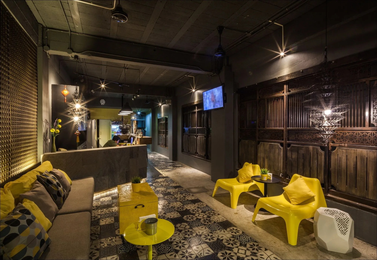 Fulfill Phuket Hostel