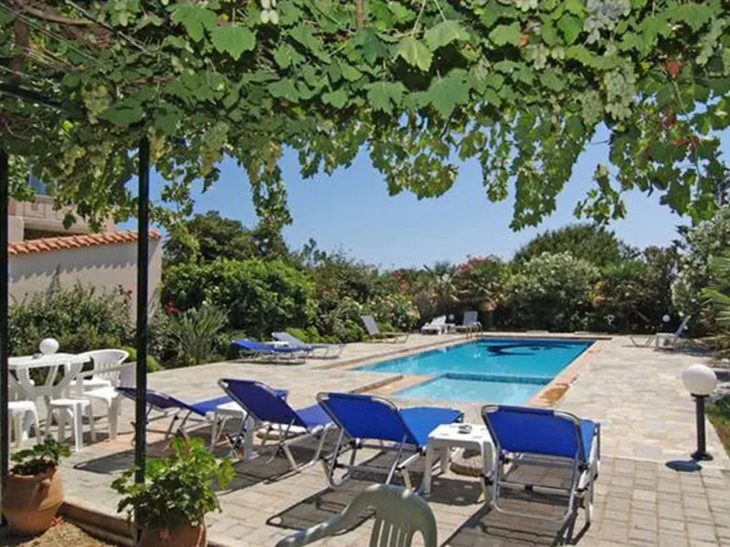 Villa Tamarisk (ex Almiriki)