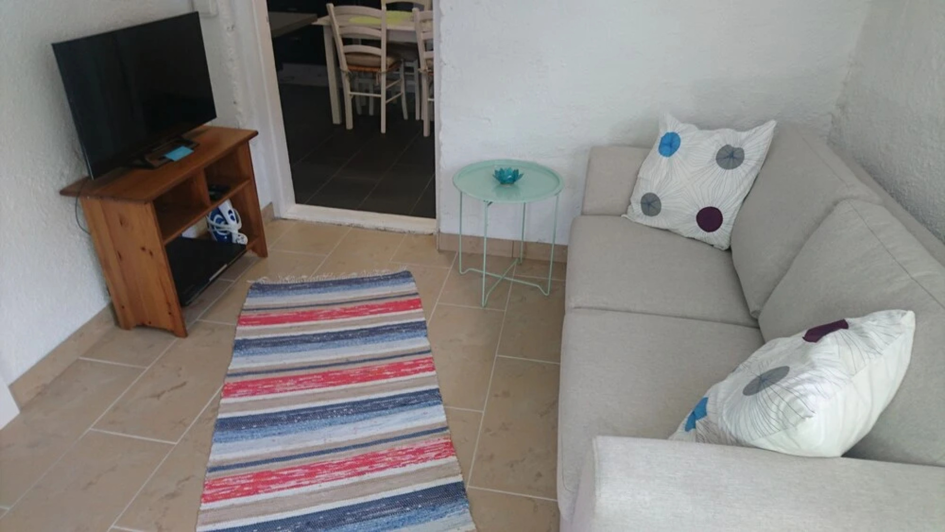 Apartment in a house- Great location