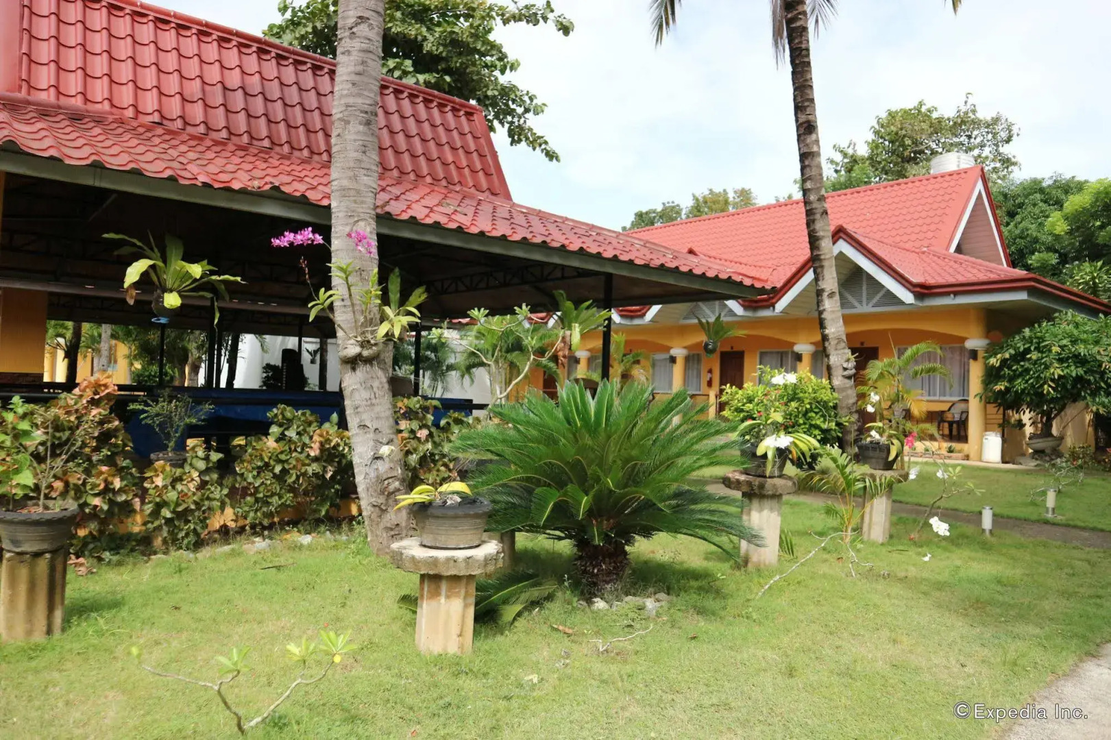 Villa Manuel Tourist Inn